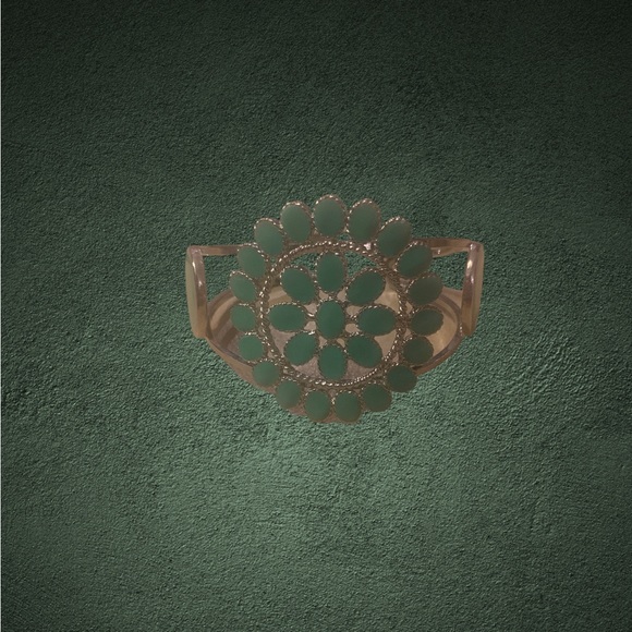 Vintage turquoise and silver cuff bracelet - Picture 2 of 6